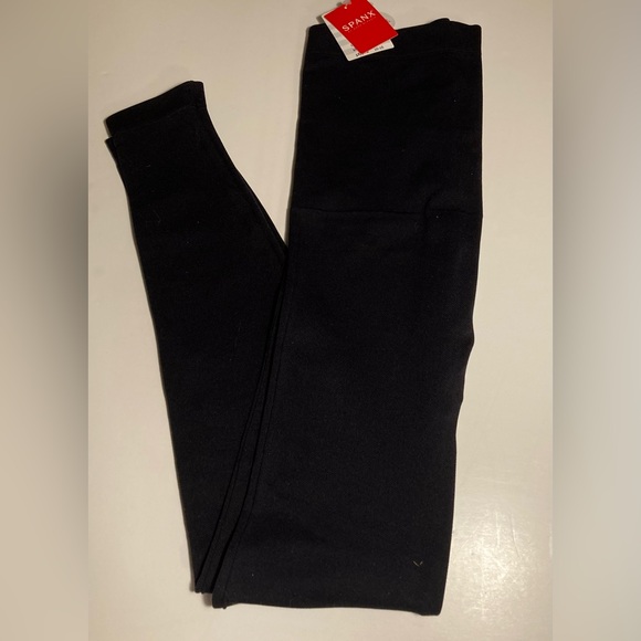 SPANX Other - SPANX Leggings NWT